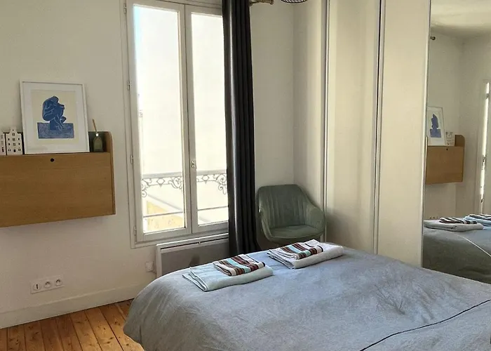 Charming 9th Arrondissement